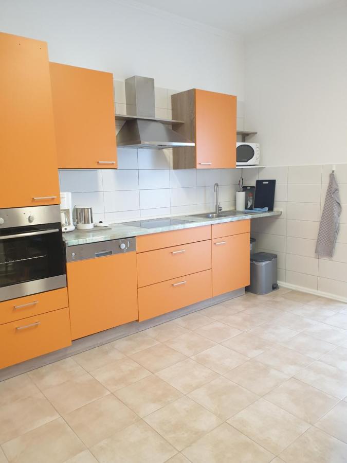 Ferienwohnung Shaki Apartment *